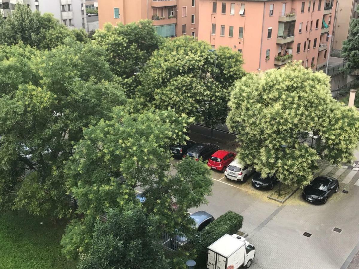 Apartament Sunflower House Ieo Ripamonti Mediolan Zewnętrze zdjęcie