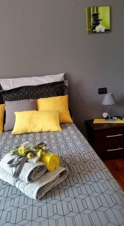 Apartament Sunflower House Ieo Ripamonti Mediolan Zewnętrze zdjęcie